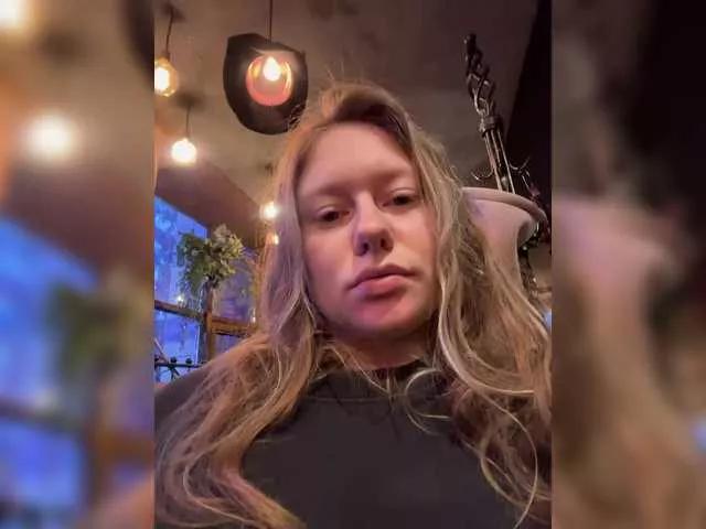 Offline ConnieDaw on BongaCams