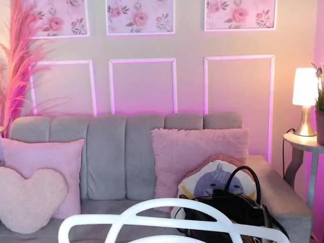 Watch BongaCams's CurlyDani CurlyDani from BongaCams