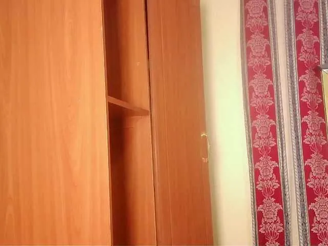 cuteone2 on BongaCams