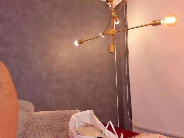 Offline dawa-angels on BongaCams