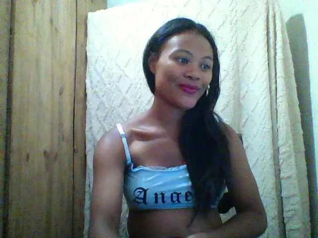 Dilliannah on BongaCams 