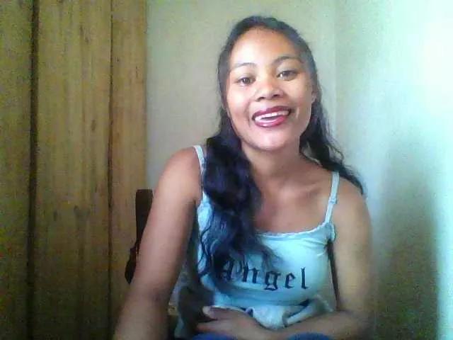 Dilliannah on BongaCams 