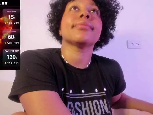 electric-bae on BongaCams 