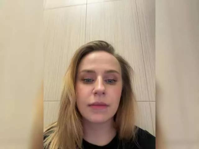 elegantbabe on BongaCams 