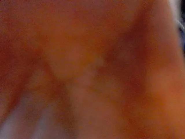 Elenaza1001 on BongaCams 