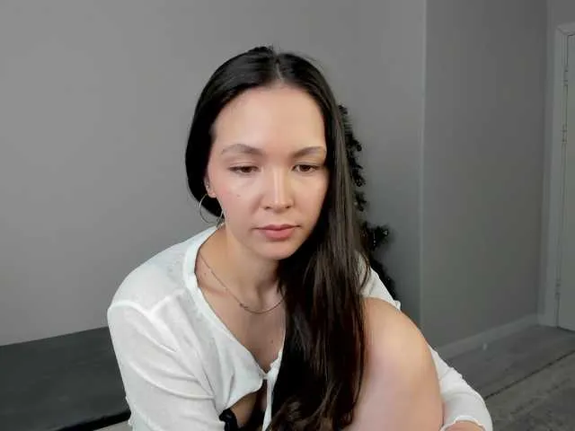 elina-syui — Freechat on BongaCams
