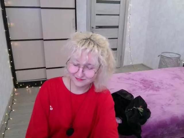 ElizabethWooler on BongaCams 