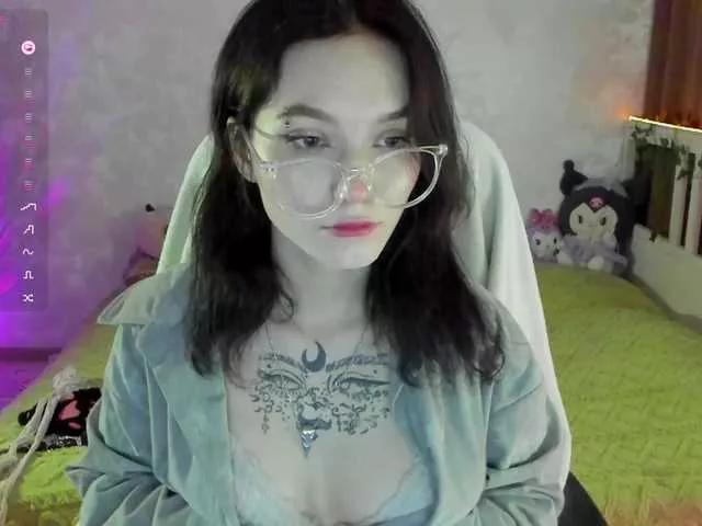 Elven1kiss on BongaCams 