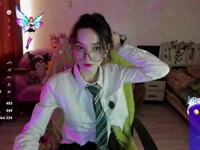 Elven1kiss on BongaCams 