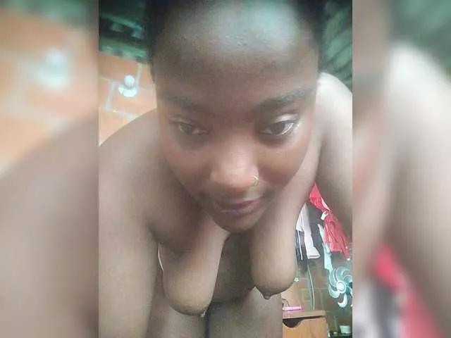 EmiliAddams from BongaCams