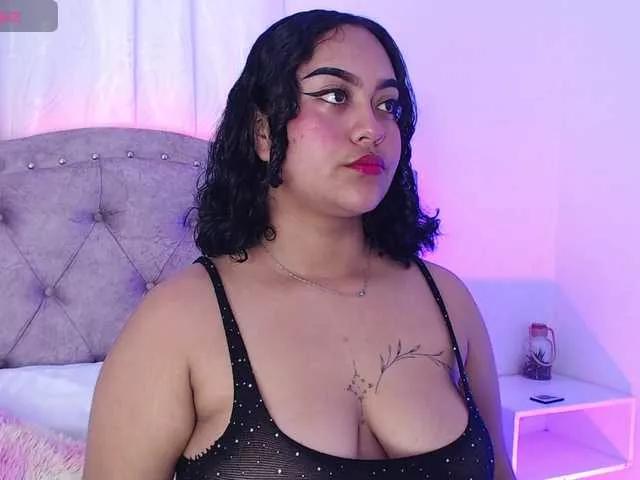 Emmaa-love on BongaCams 