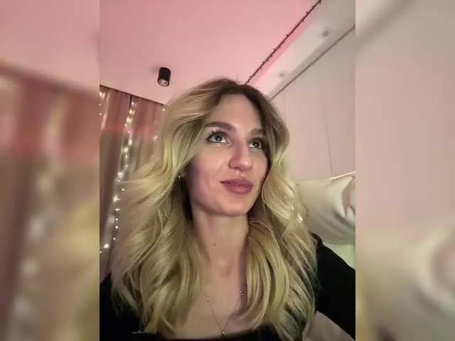 Offline EnlivenLuv on BongaCams