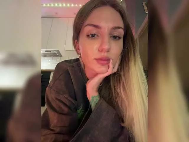 BongaCams EnlivenLuv EnlivenLuv from BongaCams