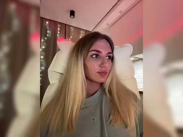 Offline EnlivenLuv on BongaCams