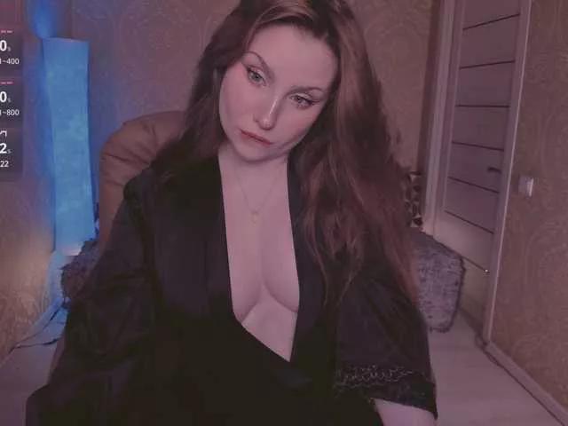 Esmeerrr on BongaCams