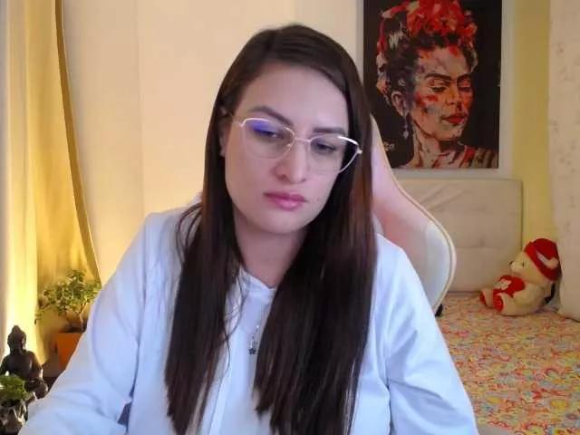 esmeraldaa098 on BongaCams 