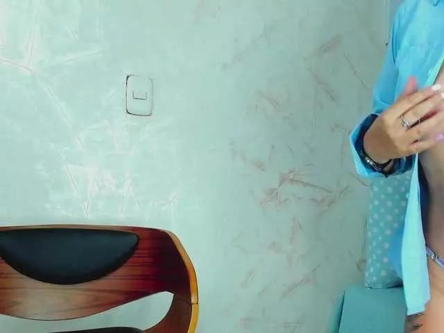 evangelineross on BongaCams