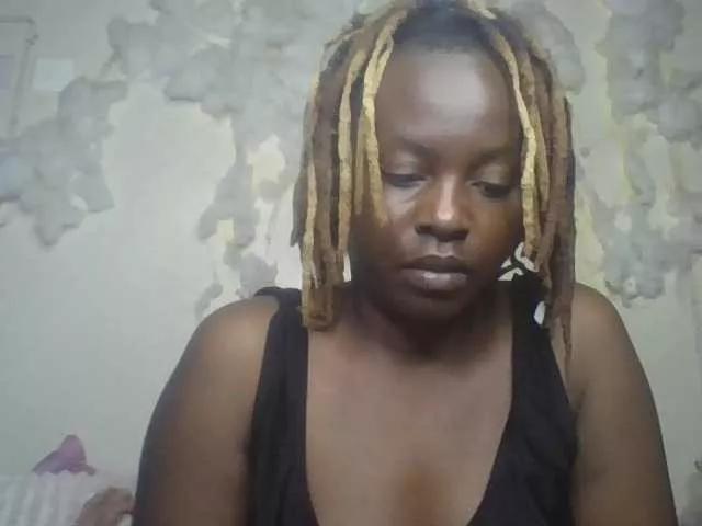 Offline freakcurvy8 on BongaCams