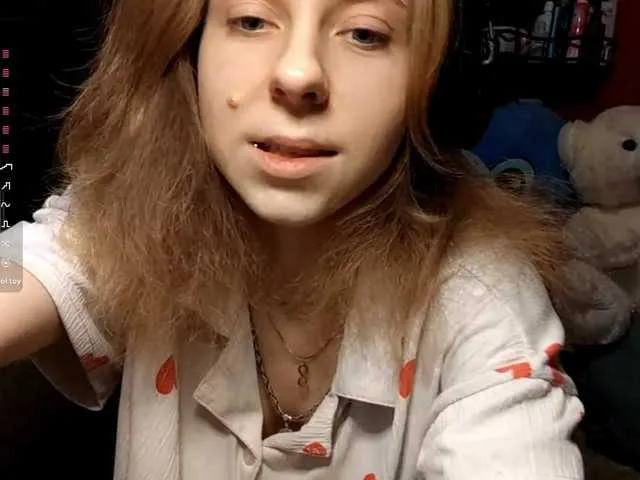 FredBurde — I'm Alisa! First day here! Its new for me everything but i hope i will get it! skinny 18 teen new