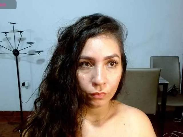 goddess-nahy on BongaCams 