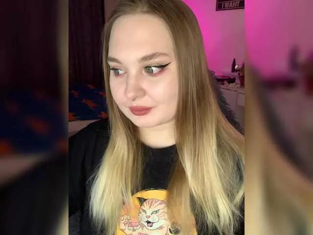 Greeenfriends6969 on BongaCams