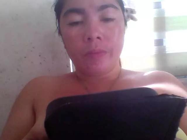 Hadassha on BongaCams