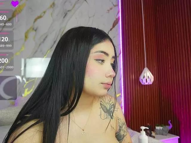 haylie-1 on BongaCams 