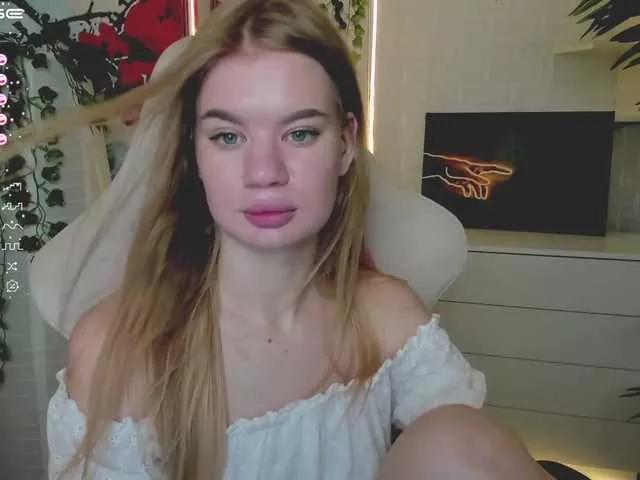 HelenaElfe on BongaCams 