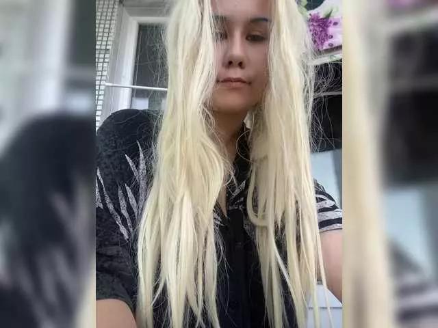 HelgaBillions on BongaCams