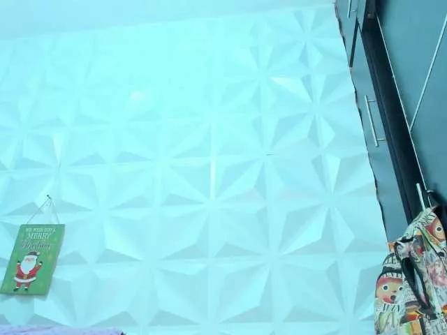 Hellen-Sky on BongaCams 