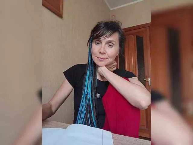 Hellenalonenochka on BongaCams