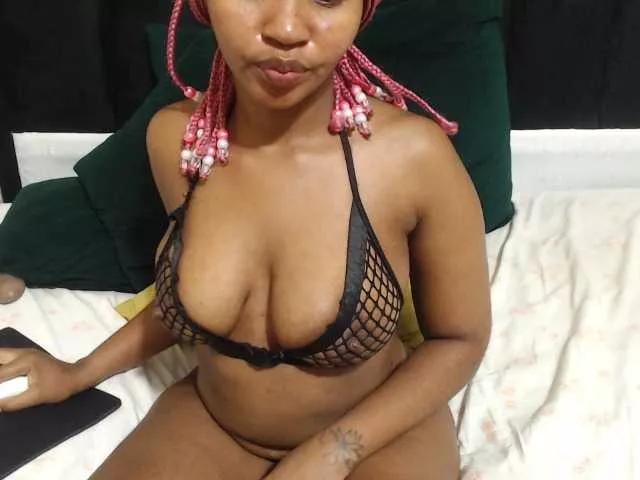 Freechat Hotsexyberry21 on BongaCams