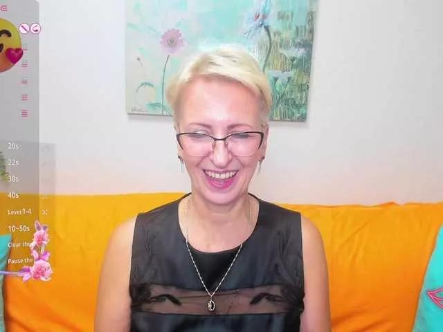 iamyourdream89 on BongaCams
