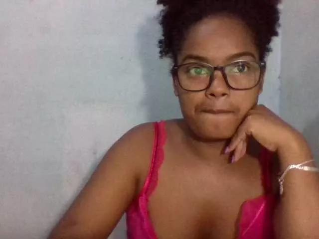 Offline Imanoellah on BongaCams