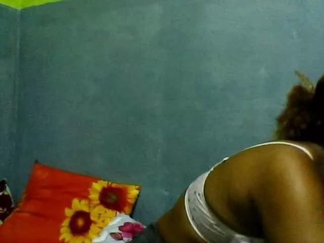 Offline Imanoellah on BongaCams