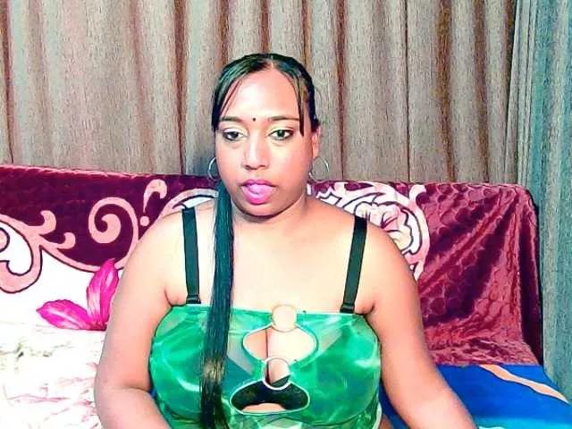 indiandiamon694u on BongaCams
