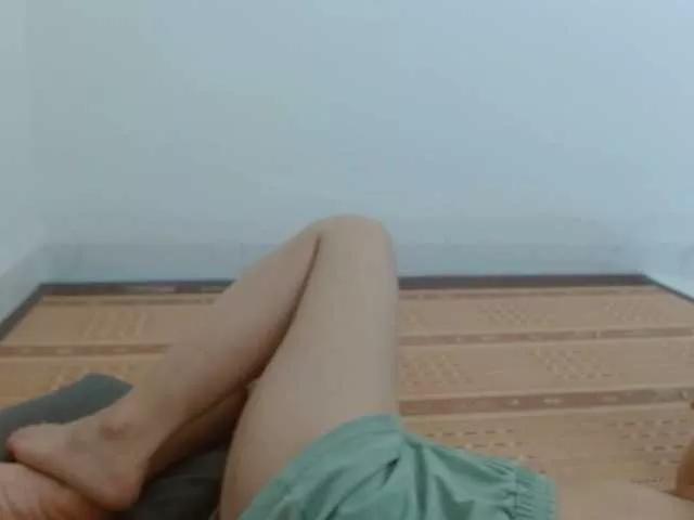 inHI on BongaCams 