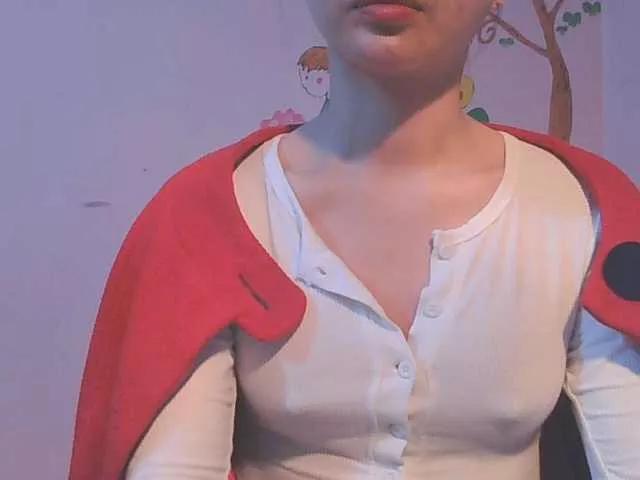 inHI on BongaCams 