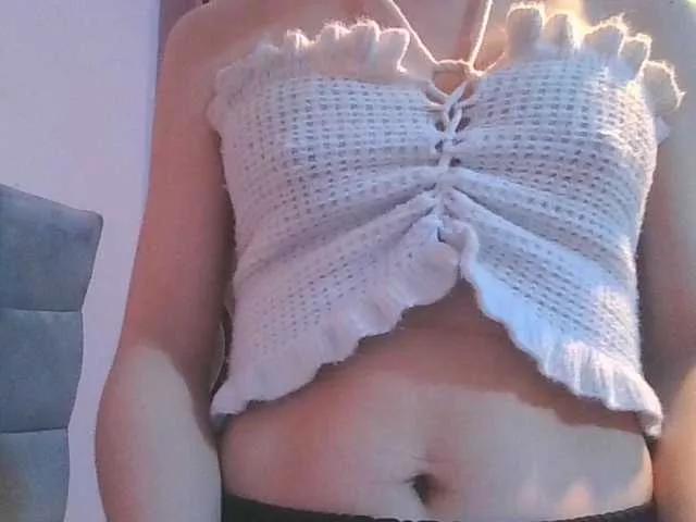 inHI on BongaCams 