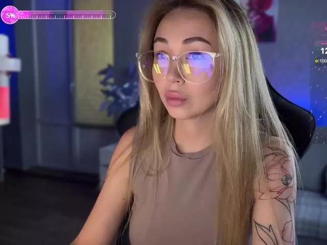 ITayaa on BongaCams 