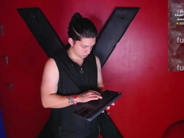 JacksonnScarlett on BongaCams