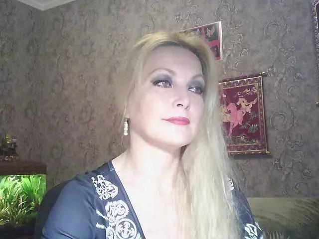 JanessNE on BongaCams 