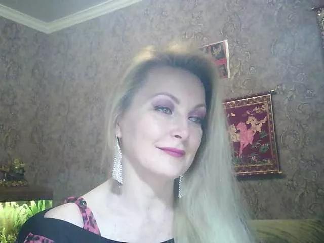 JanessNE on BongaCams 