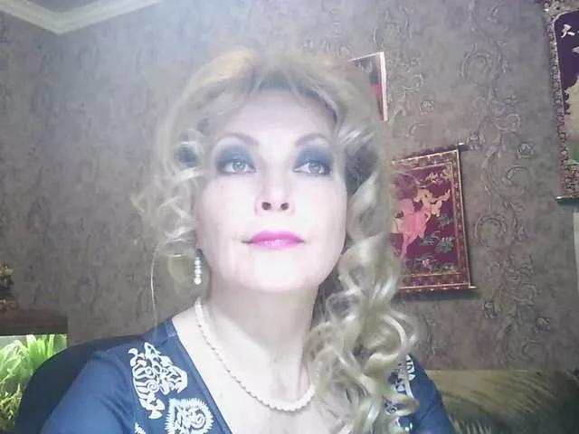 JanessNE on BongaCams 
