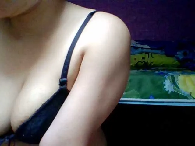 JangHi-22 on BongaCams