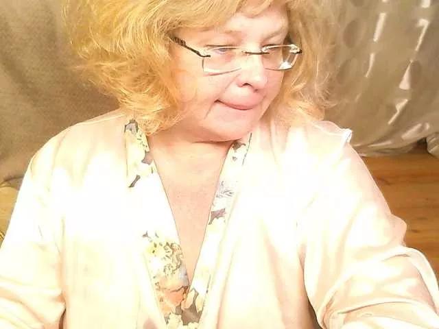 Janna2210 on BongaCams 
