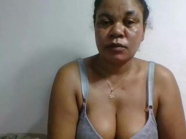JELLA1 on BongaCams 