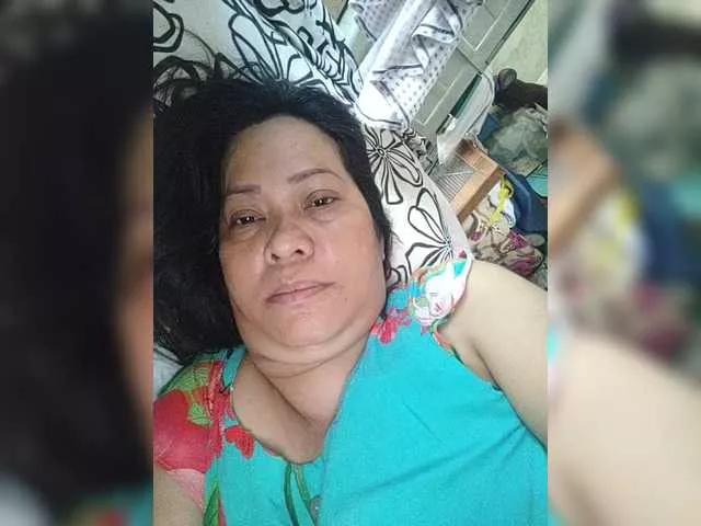 jelyn87 on BongaCams 