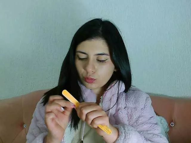 JenellKurtz on BongaCams 