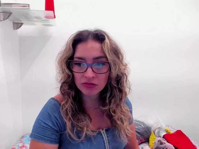 jeniferblanco on BongaCams 